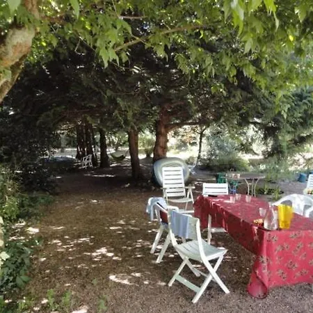 Grande Maison Familiale, Calme, Tranquille, 900 M De La *