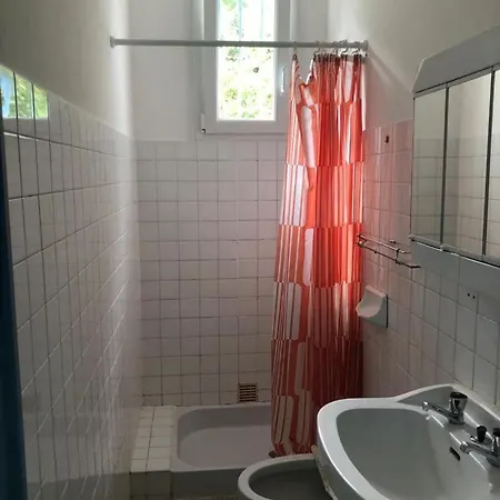 Grande Maison Familiale, Calme, Tranquille, 900 M De La * Longeville-sur-Mer