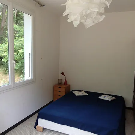 Grande Maison Familiale, Calme, Tranquille, 900 M De La *