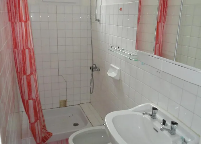 Grande Maison Familiale, Calme, Tranquille, 900 M De La * Longeville-sur-Mer